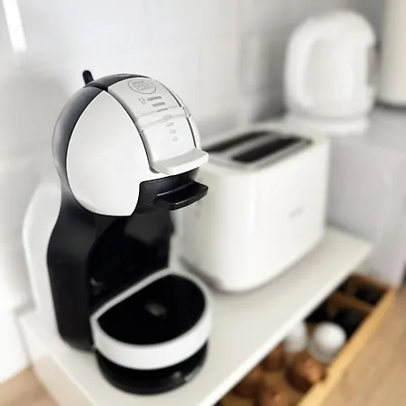 Urban Oasis Апартамент *