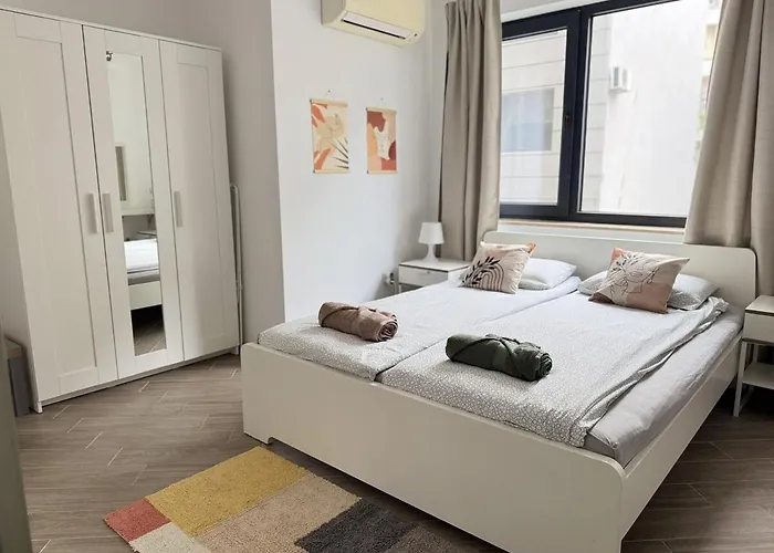 Urban Oasis Apartment Varna